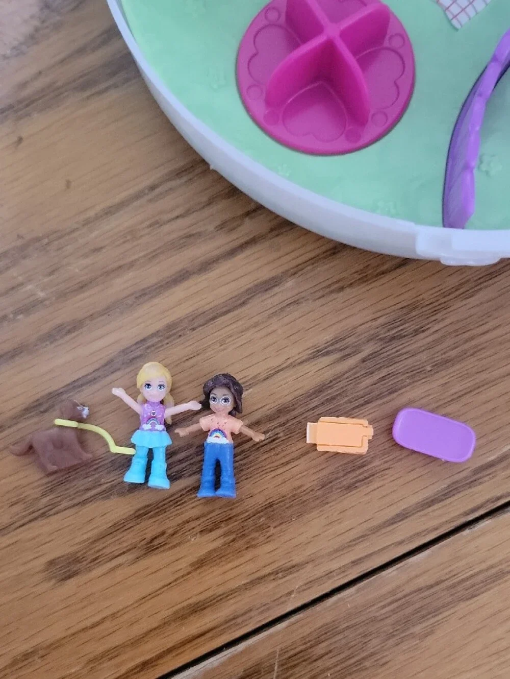 Polly Pocket Rainbow Dream Purse Wearable Compact Doll Play 2019 Date